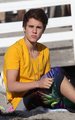 Justin having fun with family at a beach - justin-bieber photo