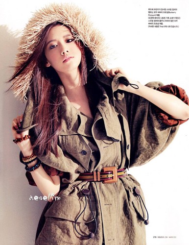  Yoona Vogue Girl 2012 March