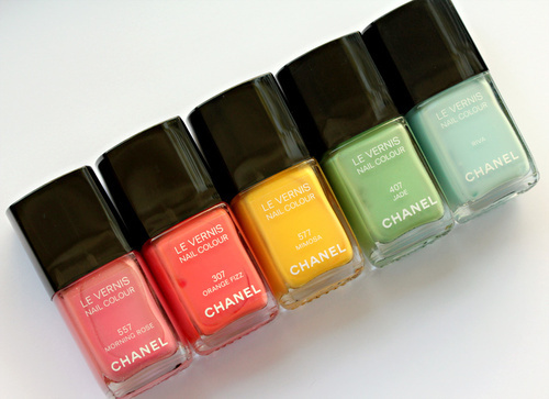  Chanel colorful nail polishes