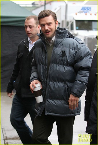 Justin Timberlake: Puffer Coat on 'Llewyn' Set