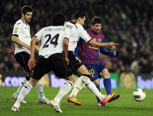  Lionel Messi: FC Barcelona (5) v Valencia CF (1) - La Liga