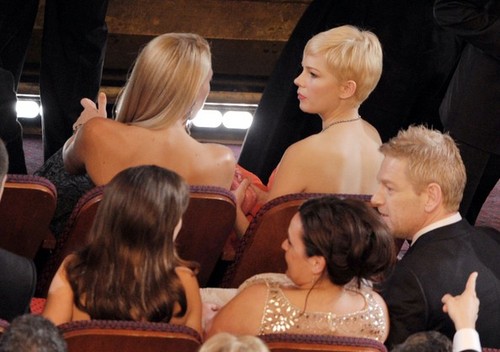  Michelle Williams - 84th Annual Academy Awards/Show - (26.02.2012)