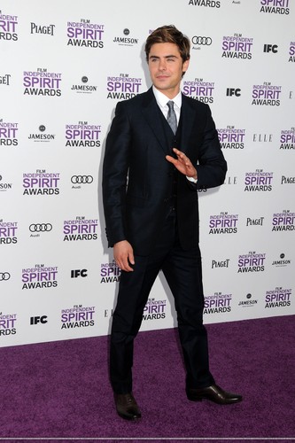Zac Efron - Spirit Awards 2012 Red Carpet  (HQ)