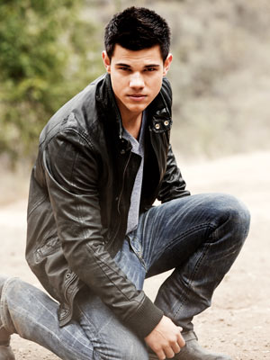 Awesome Anne's People I-loves-taylor-taylor-lautner-29303896-300-400