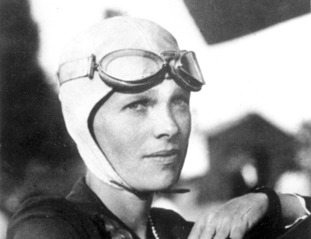 <b>Amelia Mary</b> Earhart ( July 24, 1897– 1937 - celebrities-who-died - Amelia-Mary-Earhart-July-24-1897-1937-celebrities-who-died-young-29464355-614-472