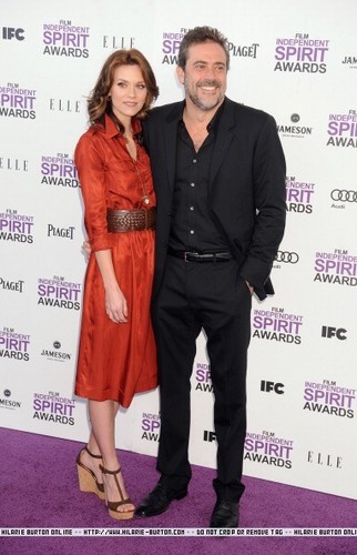  Hilarie burton &Jeffery Dean morgan At2012 Film Independent Spirit Awards