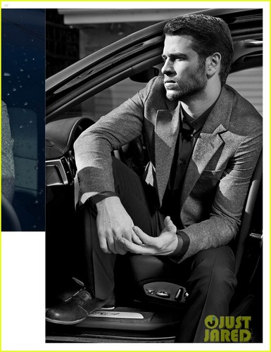  Liam Hemsworth Covers 'Flaunt' Magazine