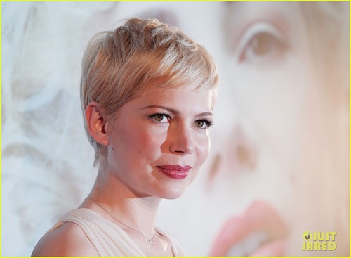  Michelle Williams: 'My Week With Marilyn' Japon Premiere
