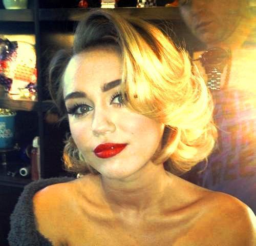  Miley_Nazanin