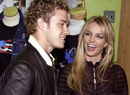  Britney and Justin Forever <3 Cinta <<niks95>>