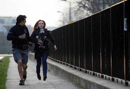  Elle Fanning filming 'Bomb' in Londra