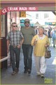 Gerard Butler: Farmers Market Lunch With Parents - gerard-butler photo