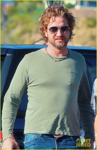 Gerard Butler: Night Out at Chateau Marmont