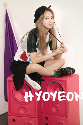  Hyoyeon @ 2012 Girls' Generation iOS Diary Application