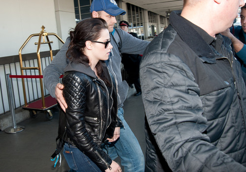  Kristen Stewart at LAX Airport in Los Angeles, California - March 19, 2012.