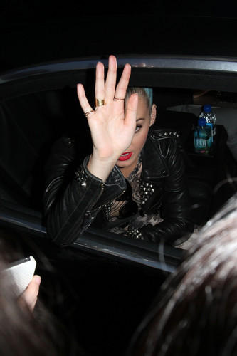  Leaving The Montana Club In Paris [20 March 2012]