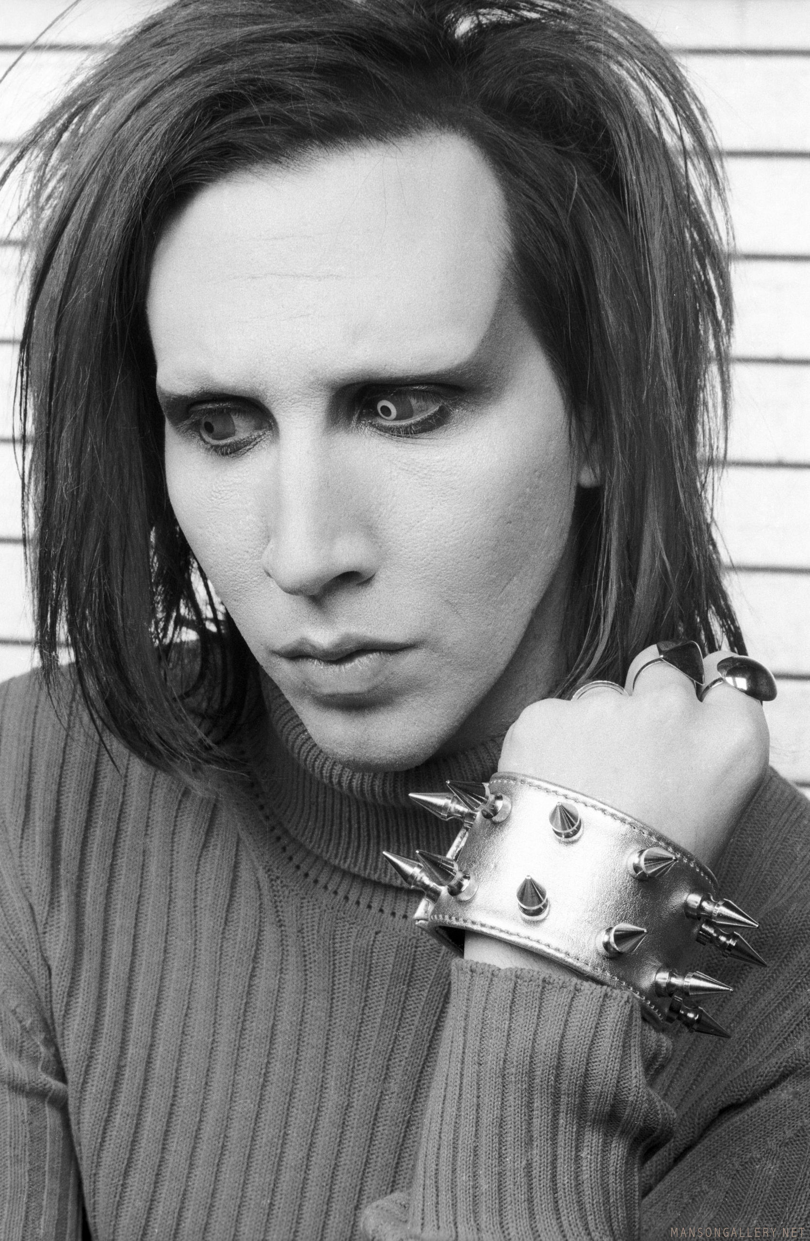 Marilyn Manson Marilyn Manson Photo 2 マリリン マンソンの顔があまりにも変わりすぎているという件 Naver まとめ