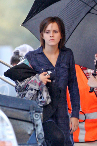  On the set of "The Bling Ring" - araw 3