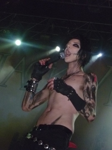 <3<3<3<3Andy<3<3<3<3