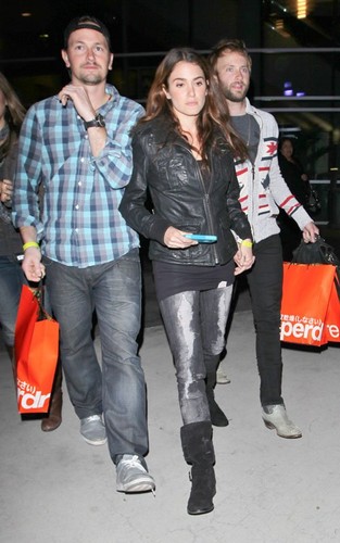  Nikki leaving the LA Lakers game with Paul {23/03/12}