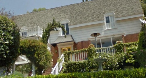  Casa Dameron in LA, Damian & Cameron moved into this house on 20 Mar 2012