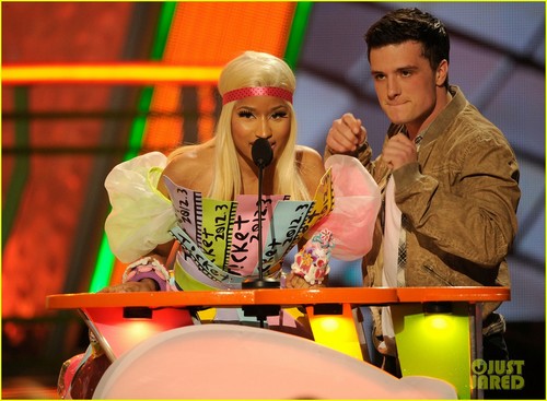  Nicki Minaj - Kids' Choice Awards 2012