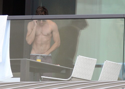  At Hotel In Sydney (HQ)
