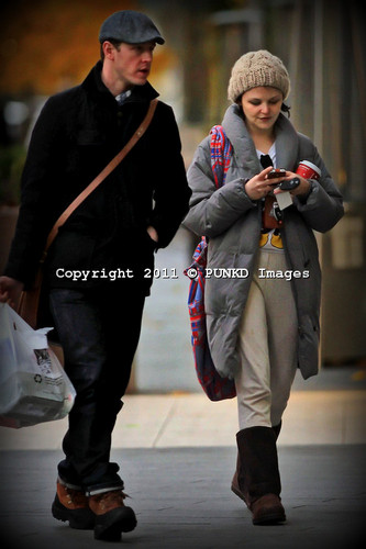 December 4, 2011. Ginnifer and Josh go grocery shopping in downtown Vancouver.