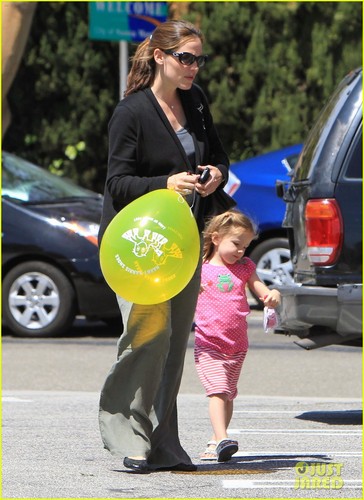 Jennifer Garner & Seraphina: Mother-Daughter Day