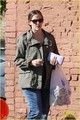 Jennifer Garner & Violet: Shoe Shopping - jennifer-garner photo