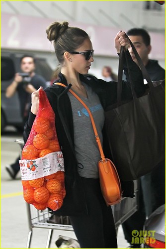 Jessica Alba: Whole Foods Stop With Haven
