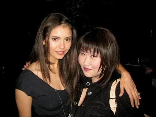  Nina with Lisa Chang at Season 3 लपेटें Party