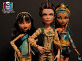 Seth and sisters - monster-high photo