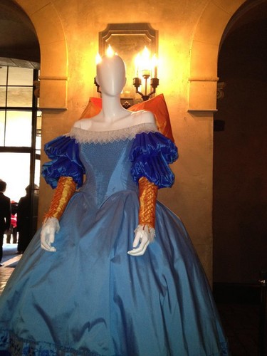  snow white blue dress