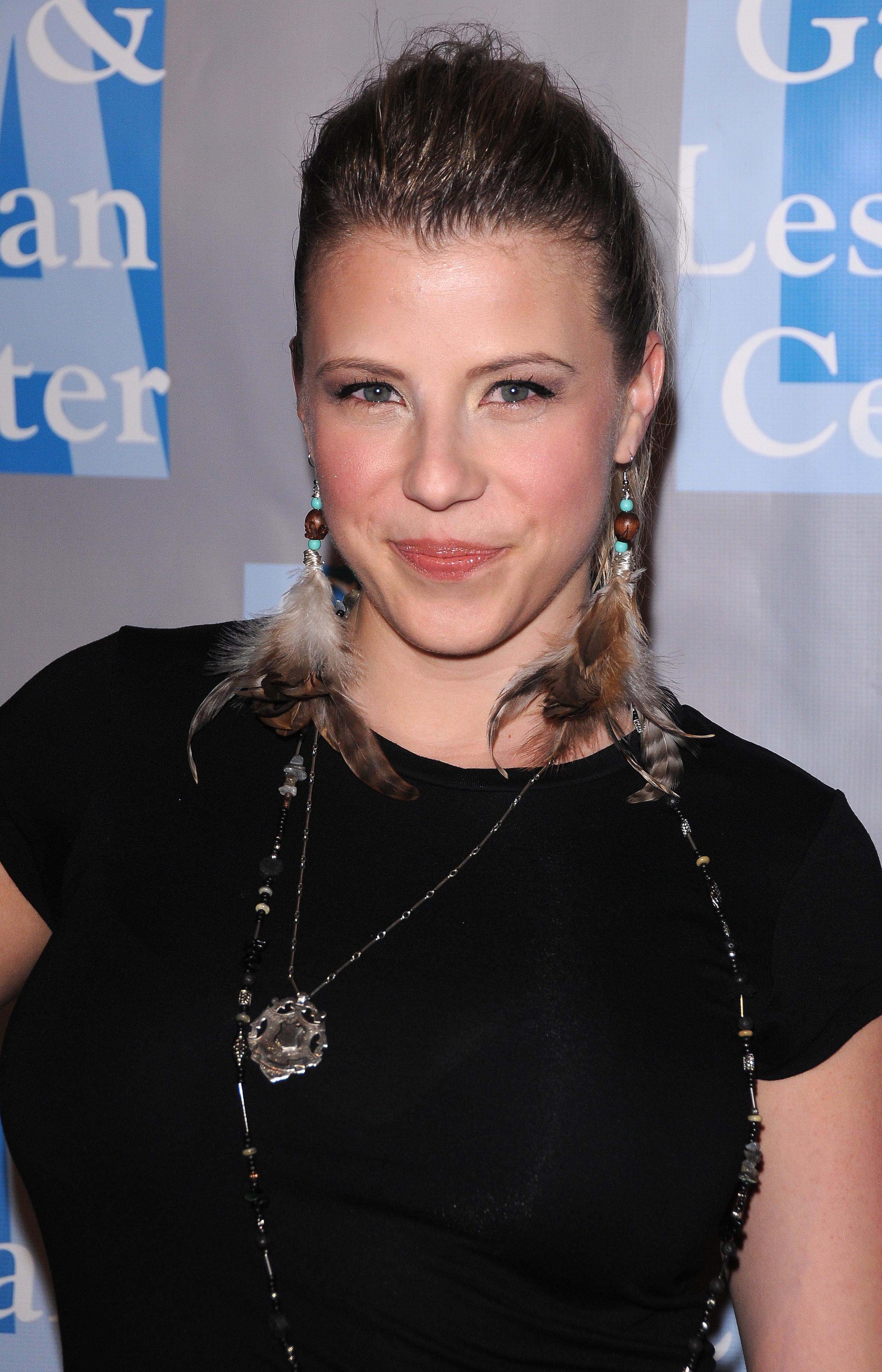 jodie sweetin, images, image, wallpaper, photos, photo, photograph, gallery...