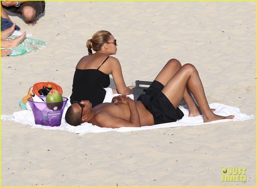  beyonce & Jay-Z: Sunny pantai Day!