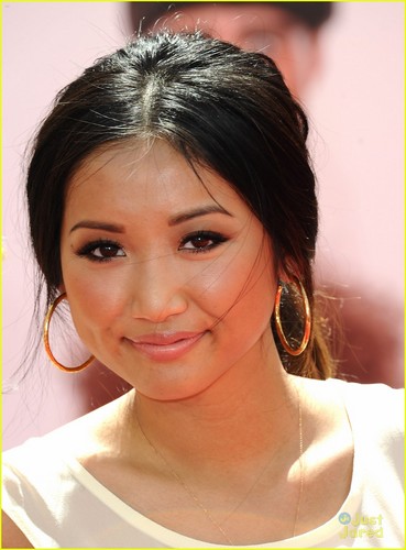  Brenda Song: 'The Three Stooges' Premiere
