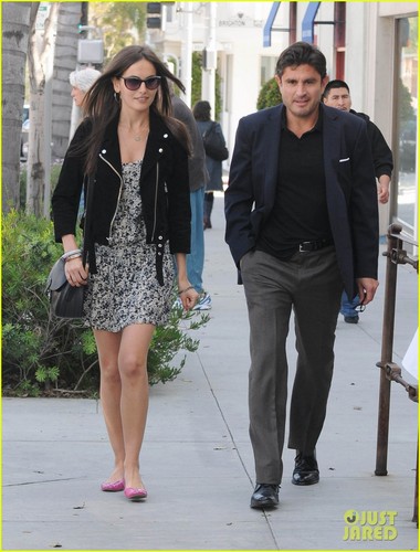 Camilla Belle: Il Pastaio with Mystery Male!