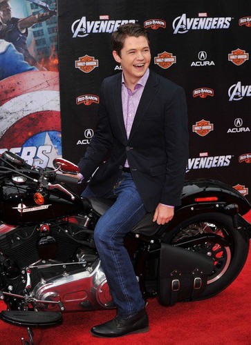  DAMIAN MCGINTY ATTENDS WORLD PREMIERE OF AVENGERS.