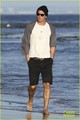 Josh Hartnett: Barefoot Beach Stroll! - josh-hartnett photo
