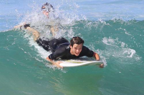 Louis goes Surfing