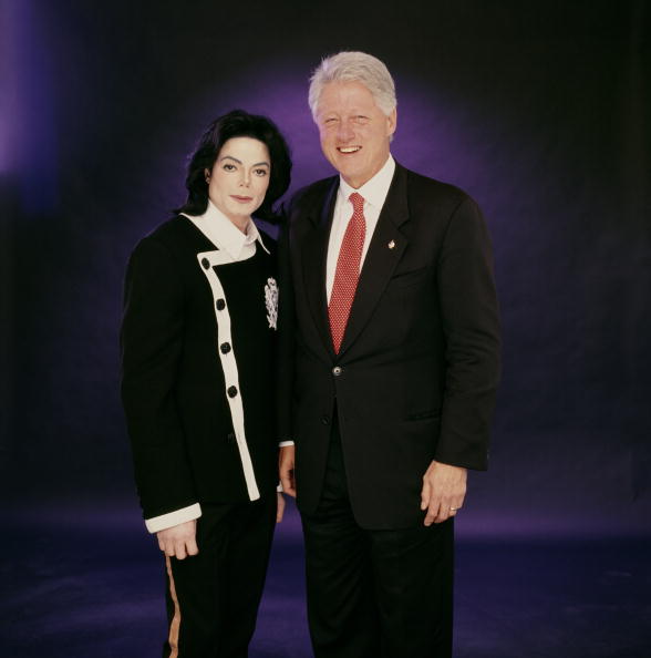 Michael-Jackson-and-President-Bill-Clint