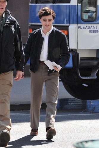  On the set of «Kill Your Darlings» - April 9, 2012 - HQ