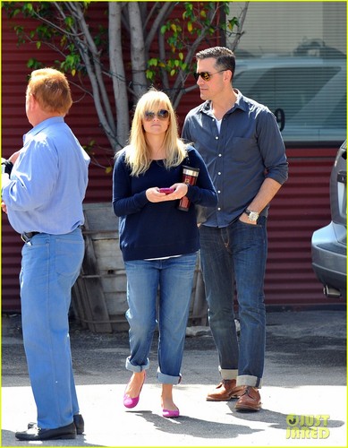 Reese Witherspoon & Jim Toth: Abbot Kinney Couple