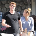 Shopping at Whole Foods in Los Angeles [14th April] - miley-cyrus photo