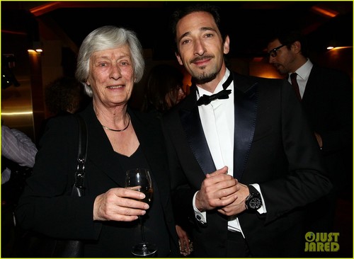  Adrien Brody: 'Royal Oak 40 Years' ককটেল Party!
