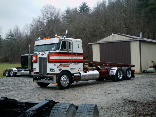  Cabover Pete's