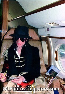  I DAYDREAM ABOUT tu ALL día LONG MICHAEL