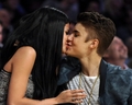 Justin Bieber & Selena Gomez Kissing at Lakers Game - justin-bieber photo