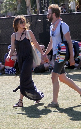  Nikki Reed at 2012 Coachella Valley música and Arts Festival (April 21).